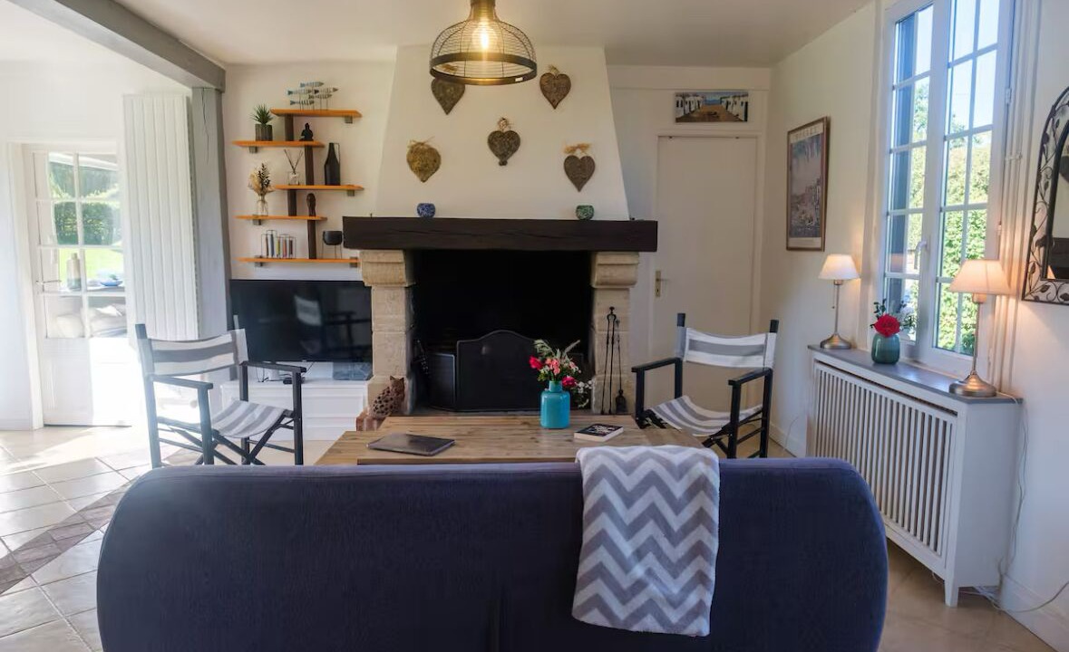 Photo of Livingroom in Bonneville-la-Louvet