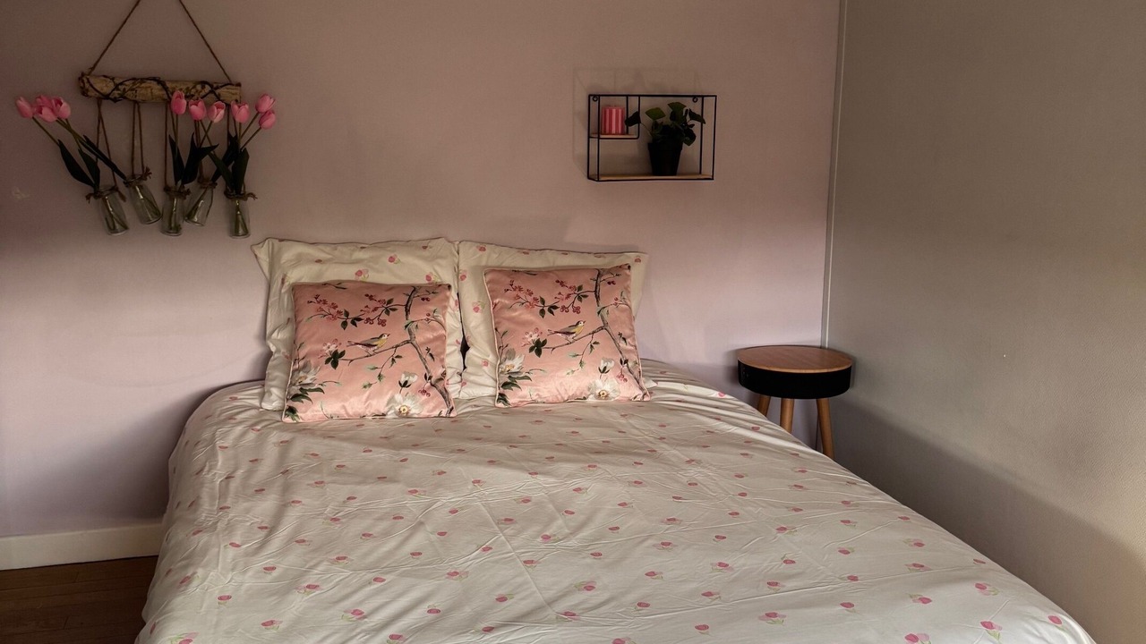 Photo of Bedroom in Saint-Pierre-les-Nemours