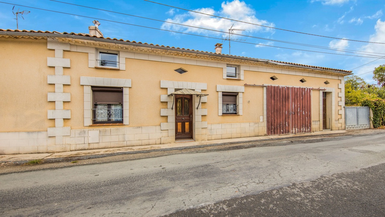 Photo of Outdoor in Saint-Seurin-de-Cadourne