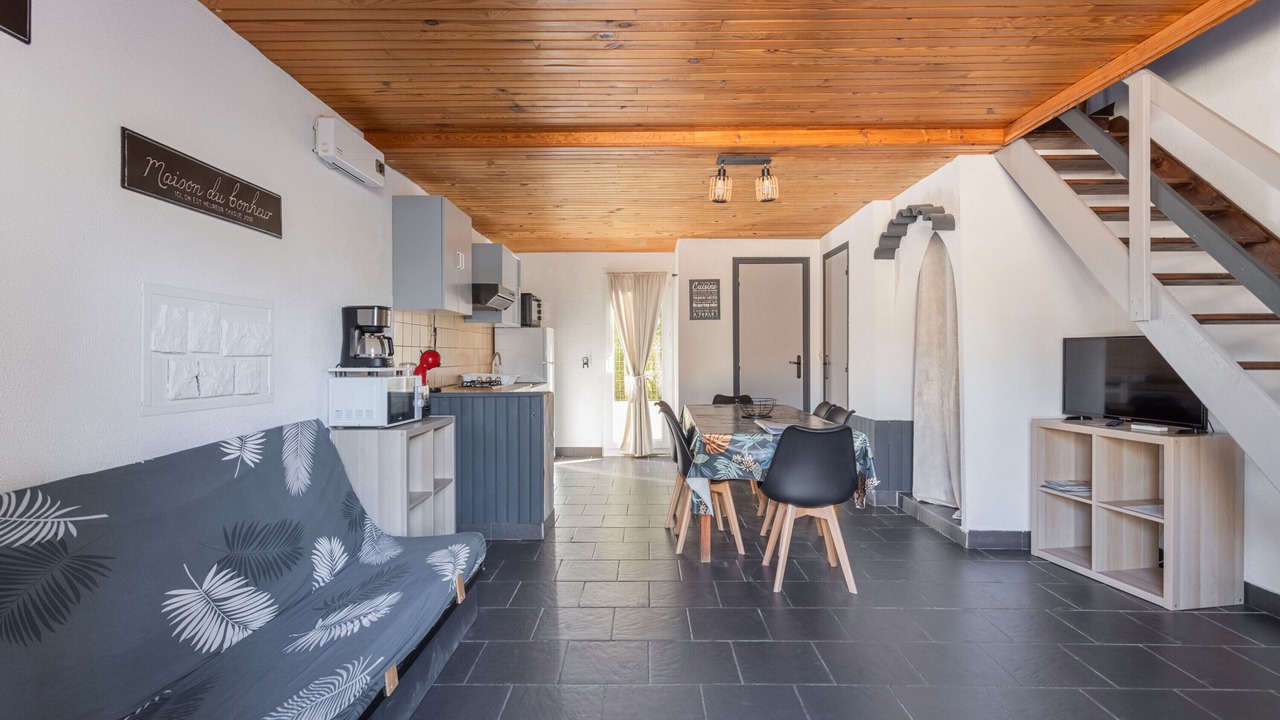 Photo of Livingroom in Roquefort-des-Corbieres