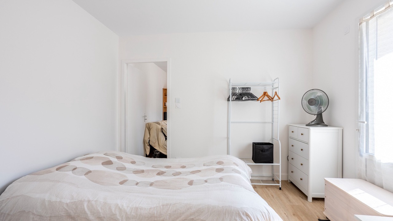 Photo of Bedroom in Curzon