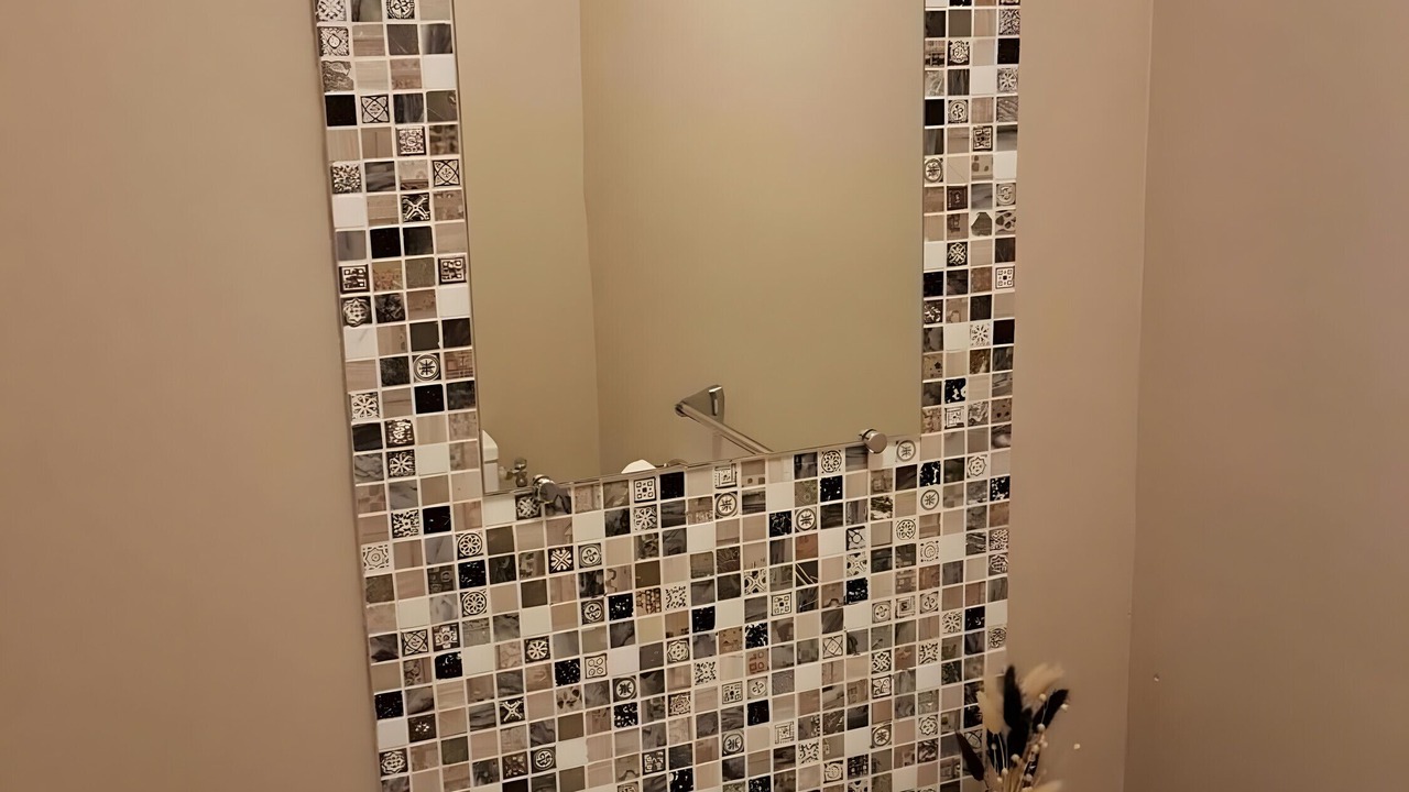 Photo of Bathroom in La Chapelle-Pouilloux