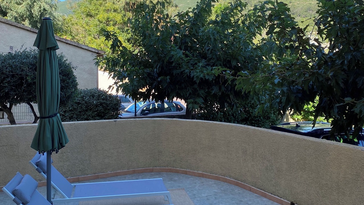 Photo of Patio Balcony in San-Martino-di-Lota