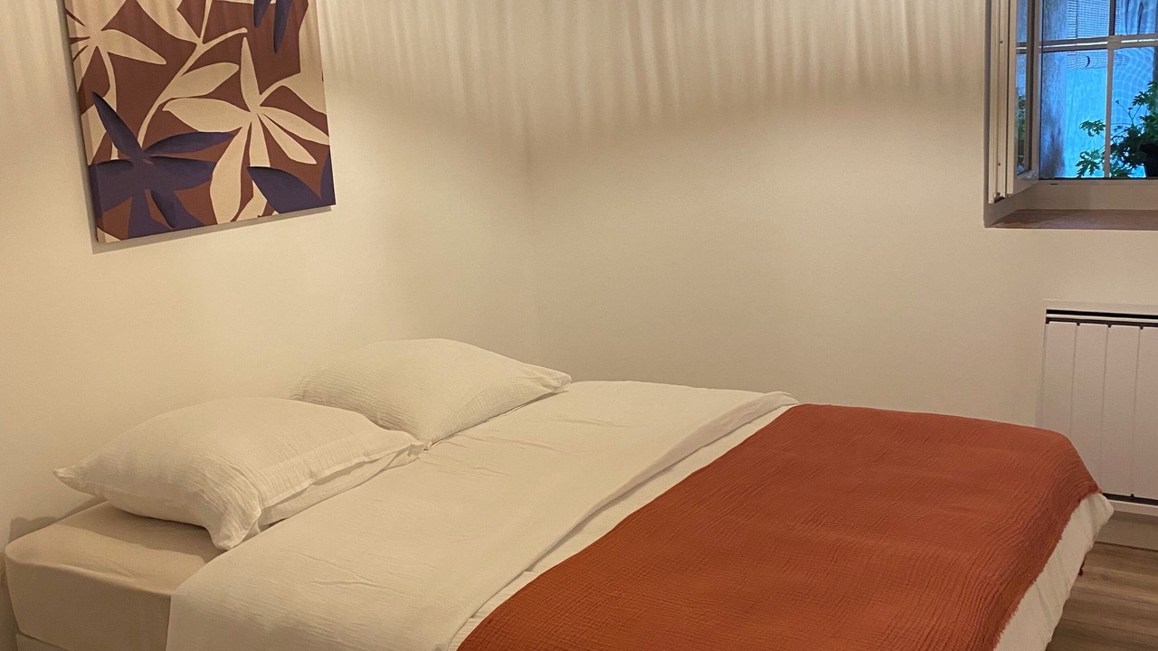 Photo of Bedroom in San-Martino-di-Lota