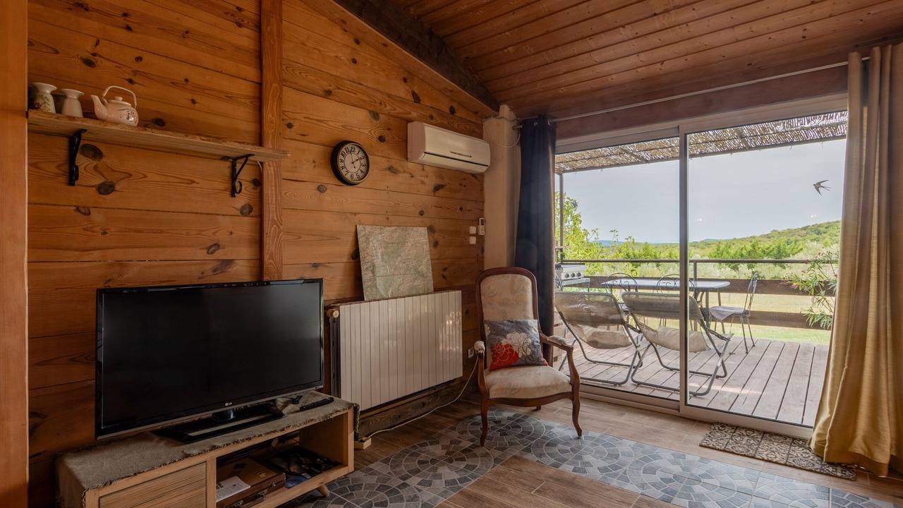 Photo of Livingroom in Bessas
