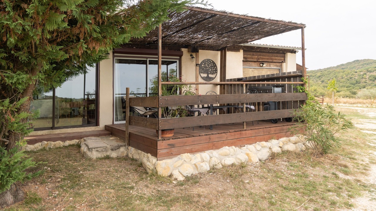 Photo of Patio Balcony in Bessas