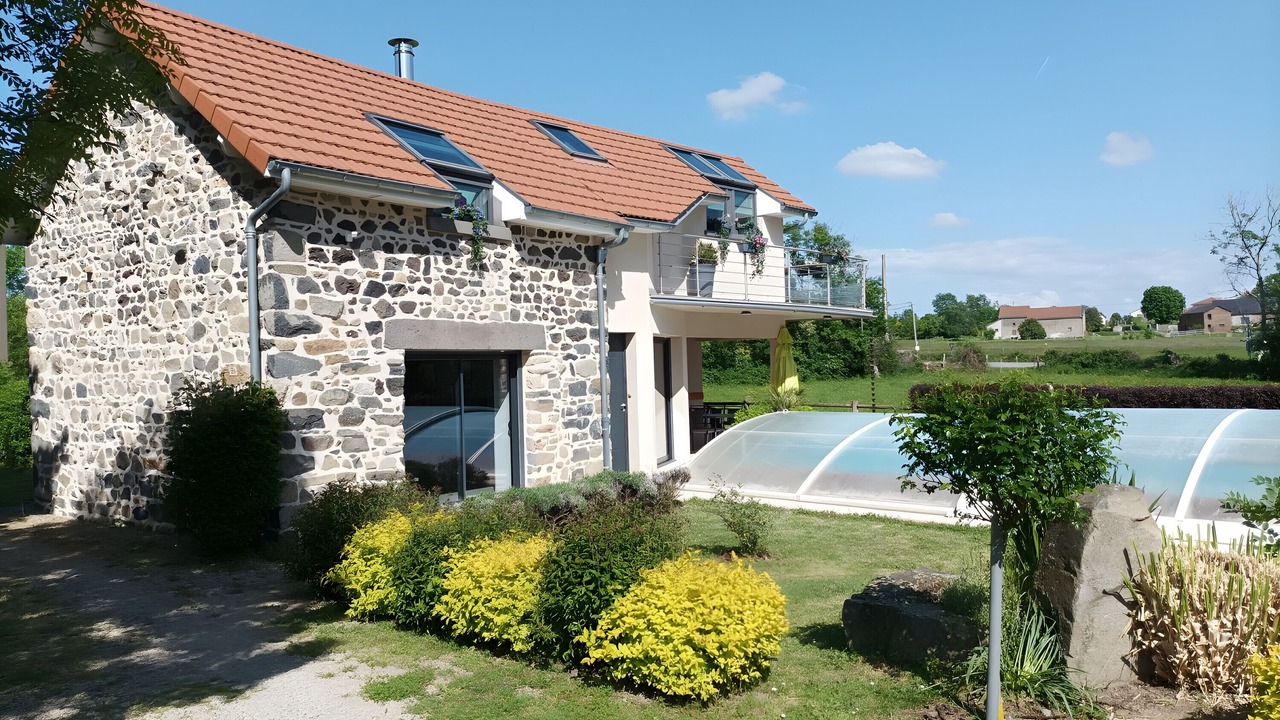 Photo of Outdoor in Manzat