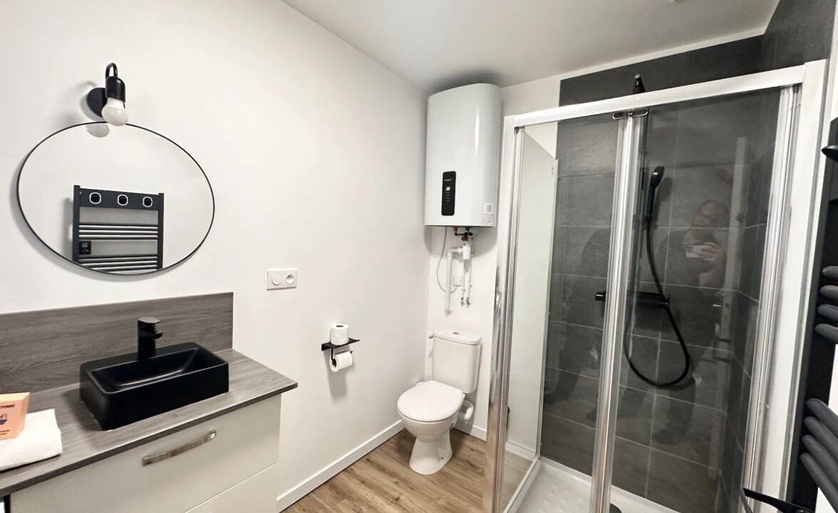 Photo of Bathroom in Chouilly