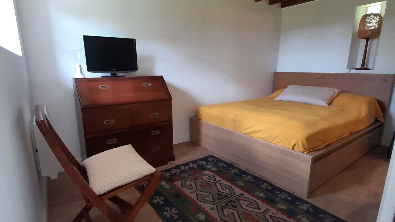 Photo of Bedroom in Hotot-en-Auge