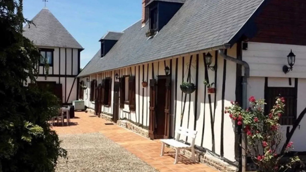 Photo of Others in Mesnil-en-Ouche