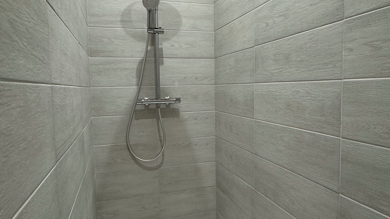 Photo of Bathroom in Longvilliers