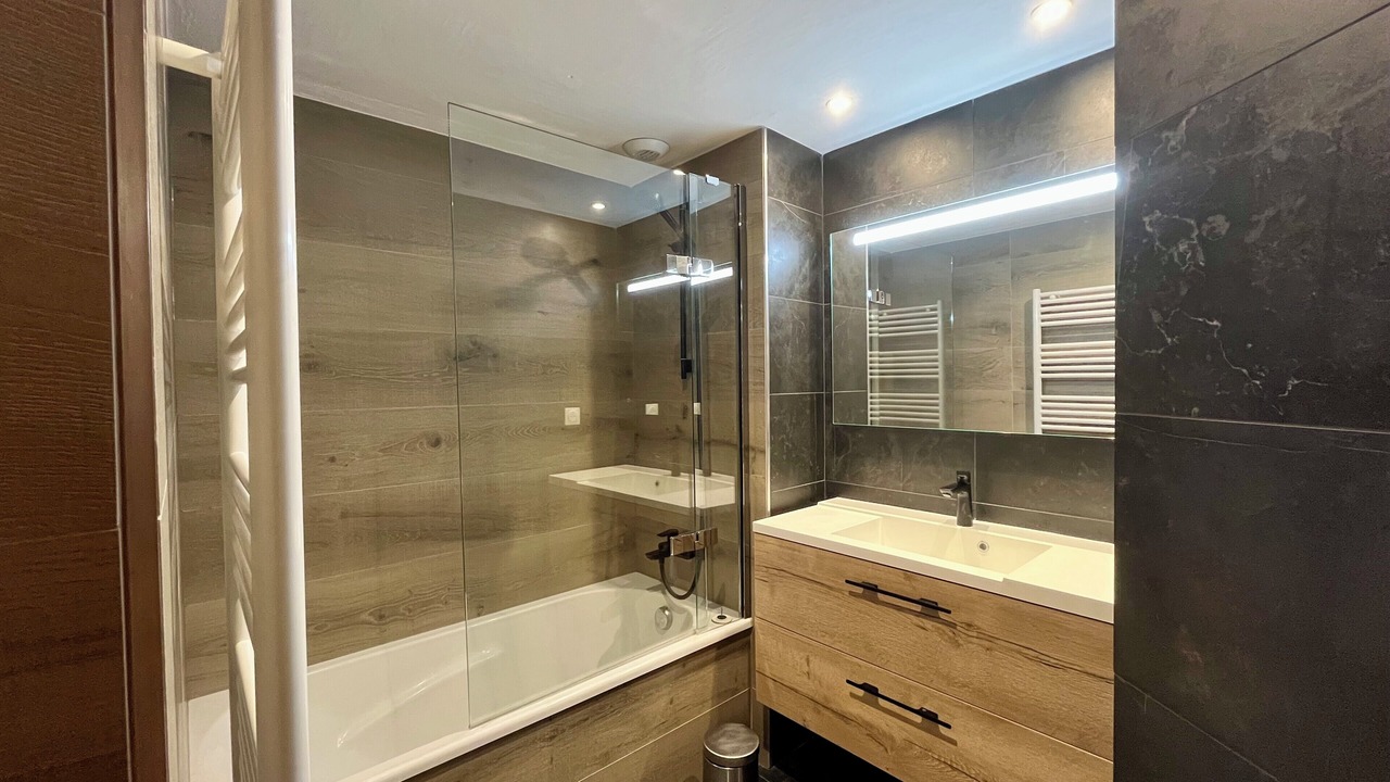 Photo of Bathroom in Meribel Centre