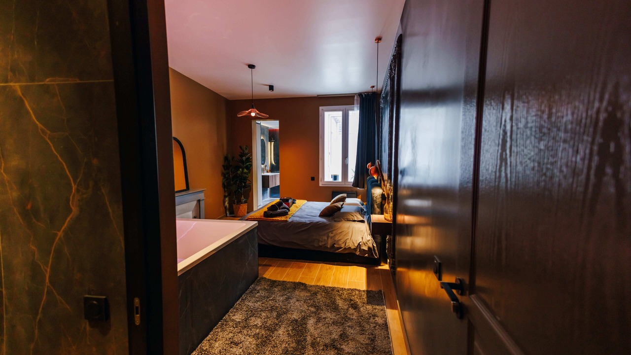 Photo of Bedroom in Downtown Angers