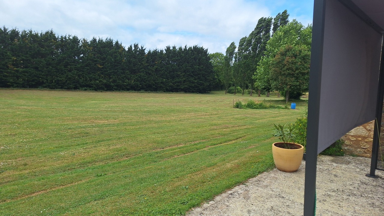 Photo of Outdoor in Lavoux