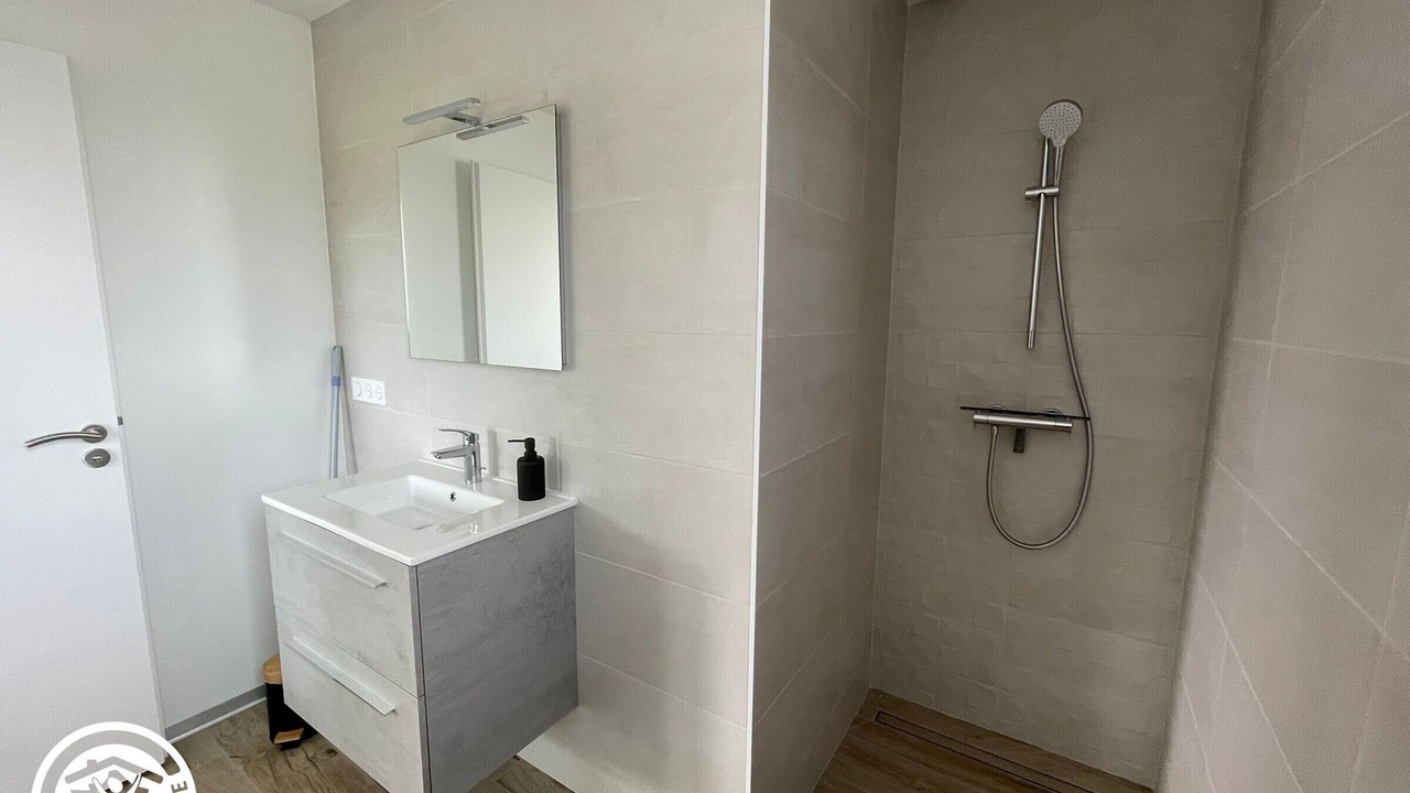 Photo of Bathroom in La Roche-sur-Yon