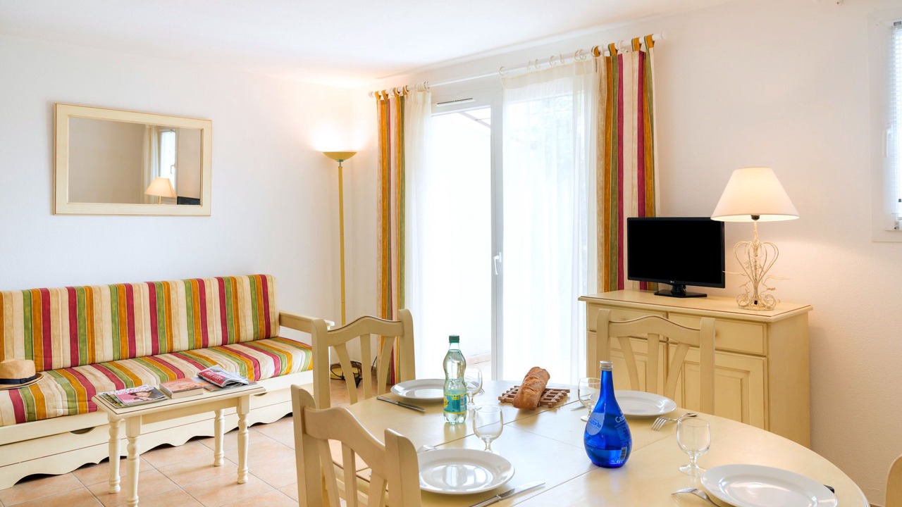 Photo of Livingroom in Homps