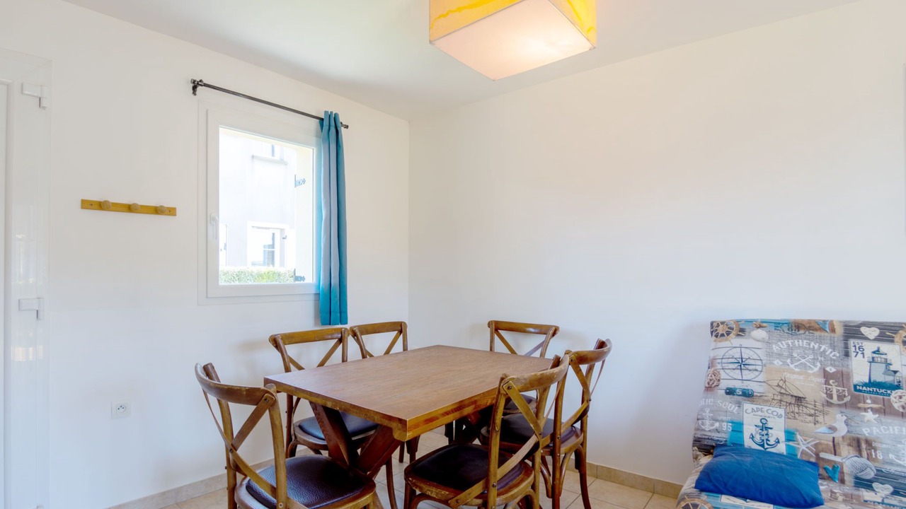 Photo of Bedroom in Saint-Nic