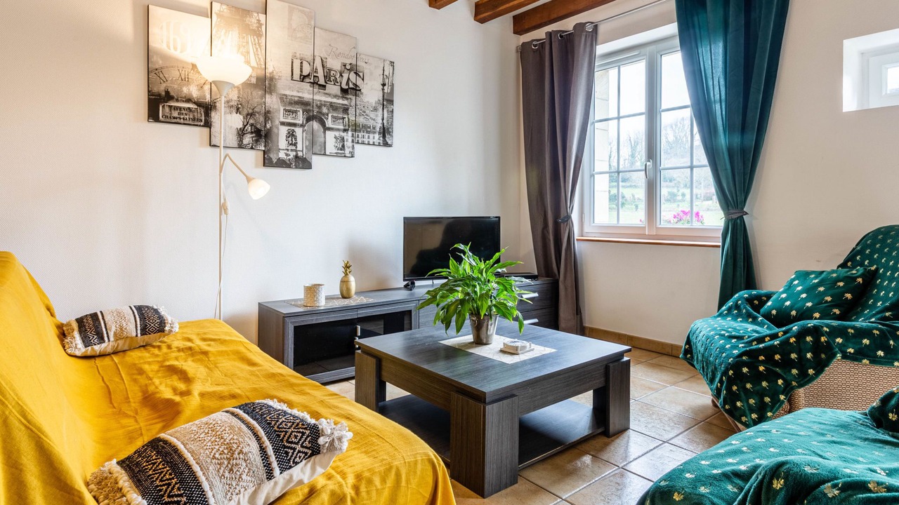 Photo of Bedroom in Commes