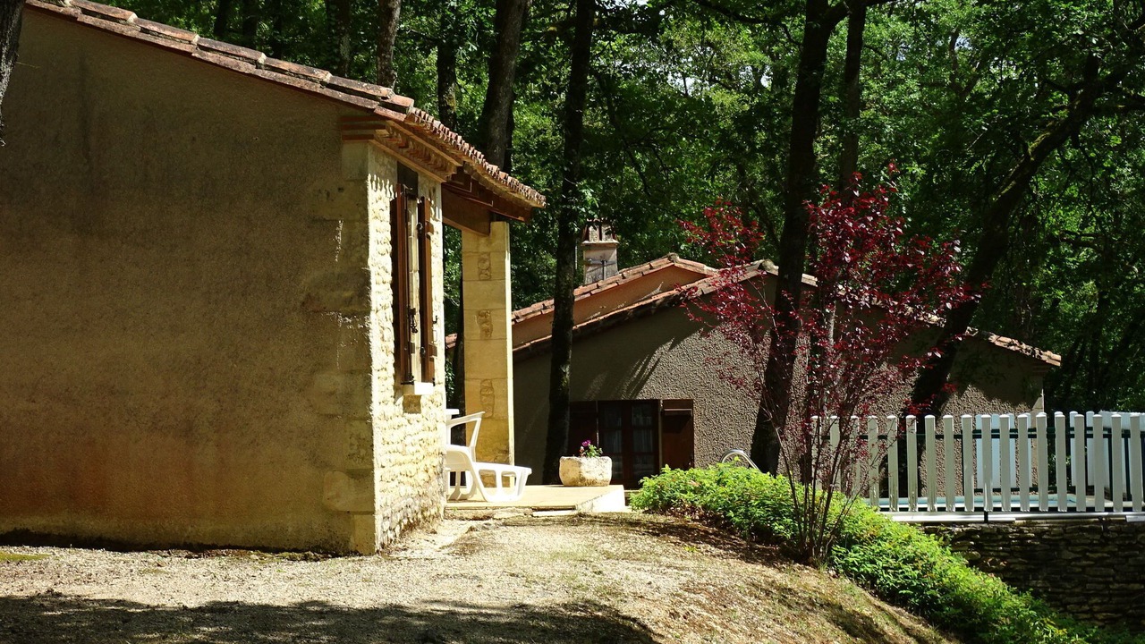 Photo of Others in Blanquefort-sur-Briolance