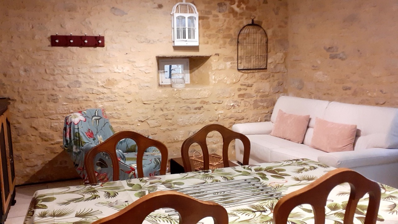 Photo of Livingroom in Villefranche-du-Perigord