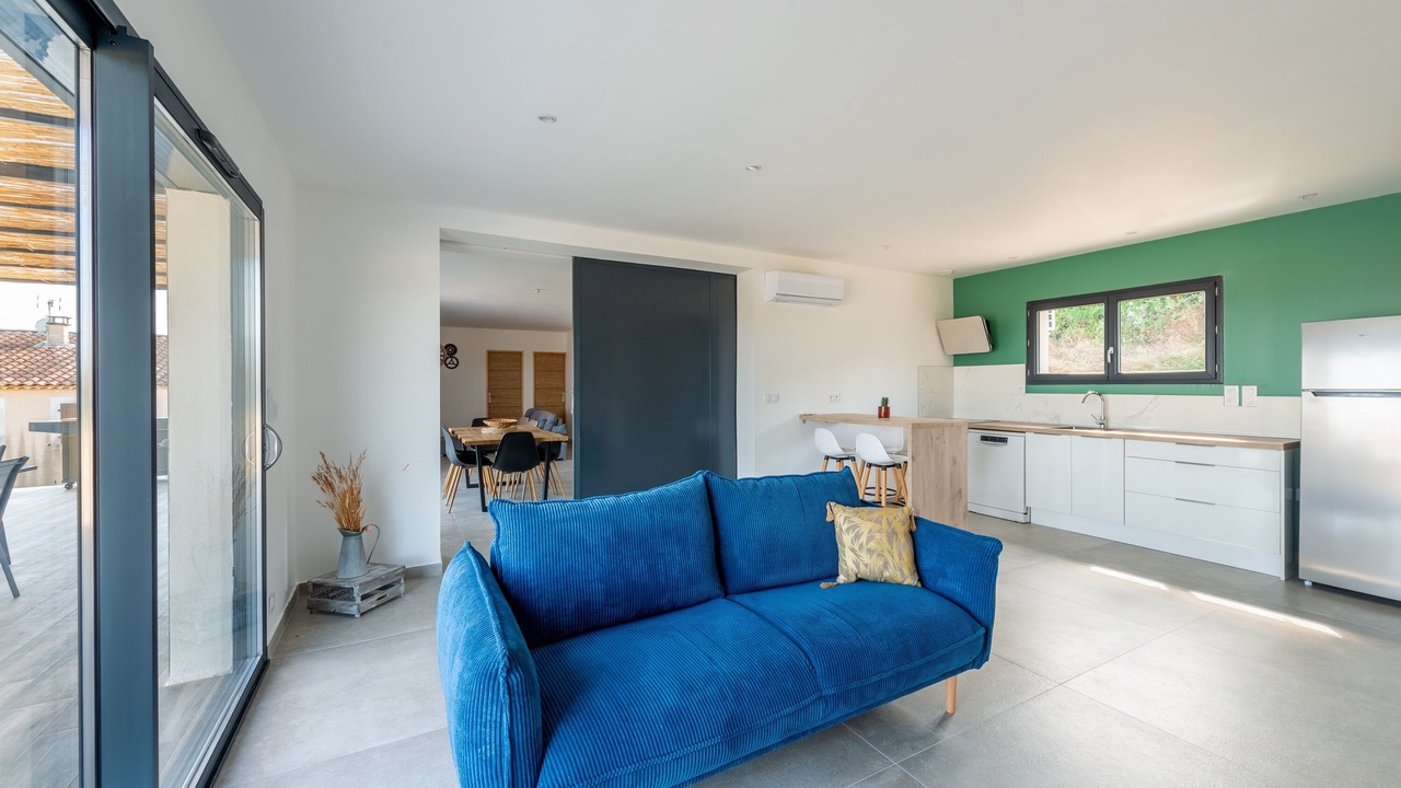 Photo of Livingroom in Bessas
