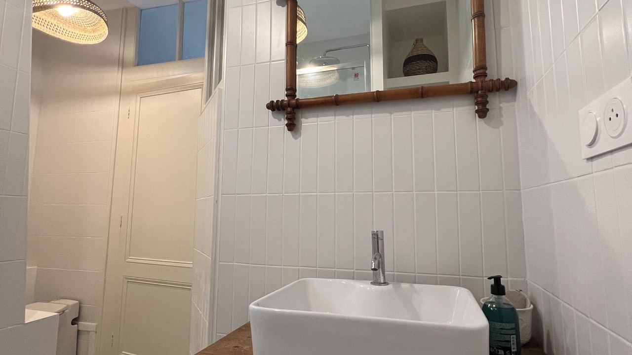Photo of Bathroom in Saint-Estephe