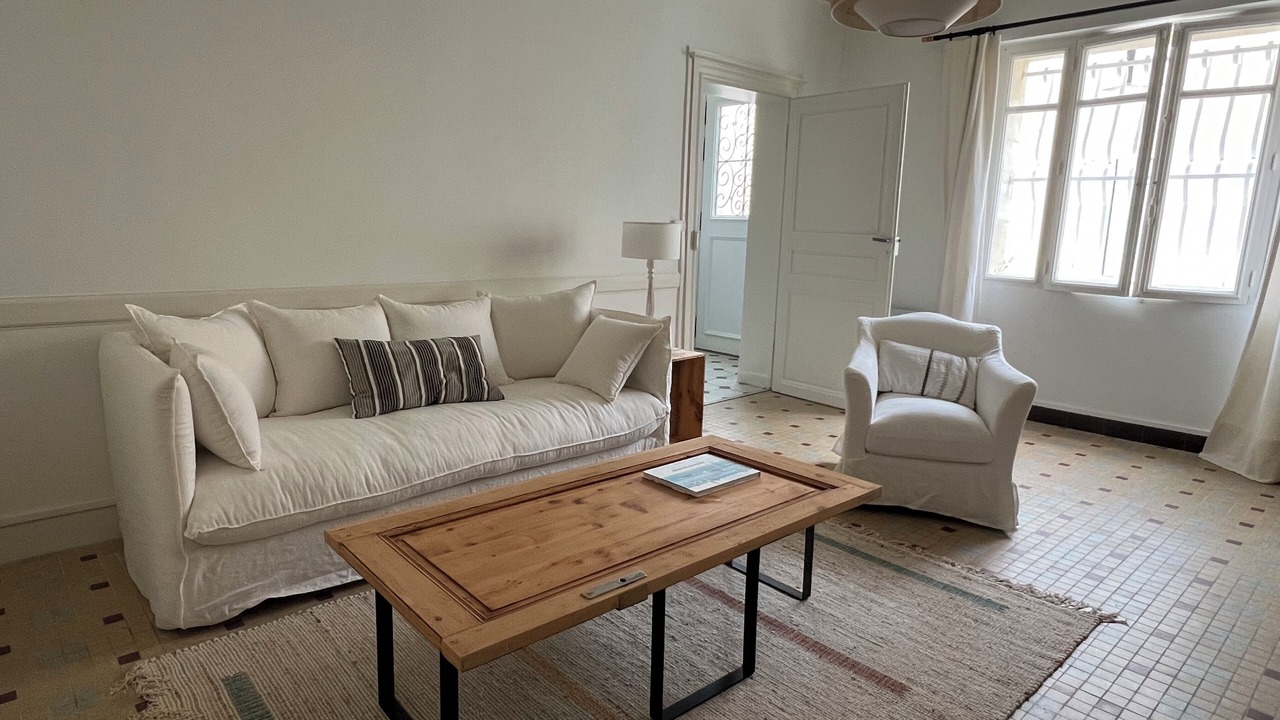 Photo of Livingroom in Saint-Estephe