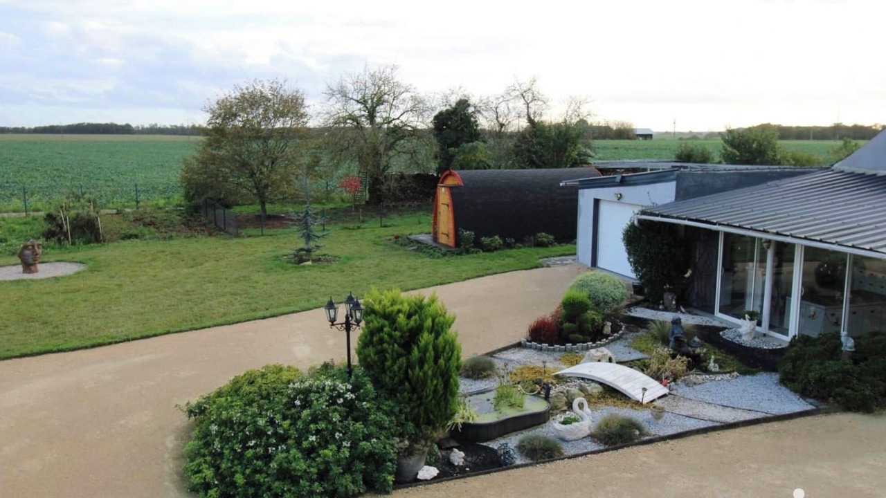Photo of Outdoor in Les Hayes