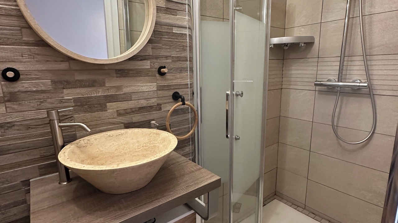 Photo of Bathroom in Les Hayes