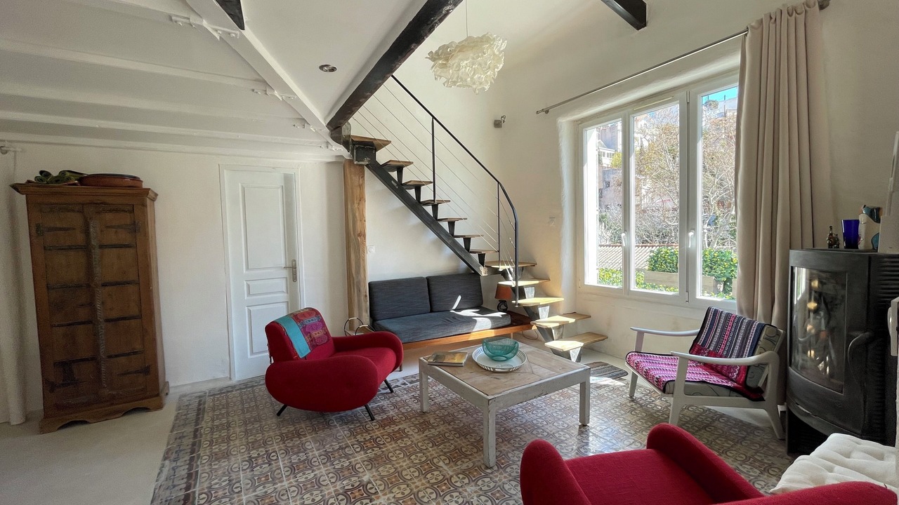 Photo of Livingroom in Roucas-Blanc