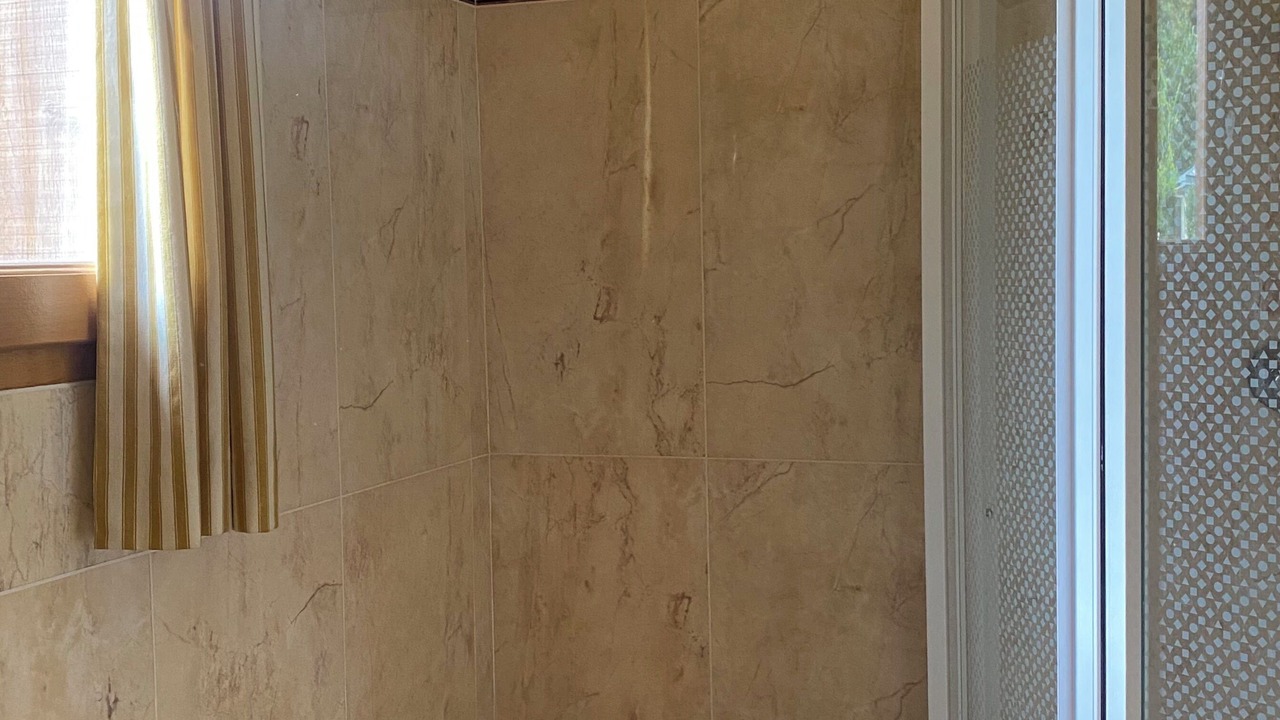 Photo of Bathroom in Le Bec-Hellouin