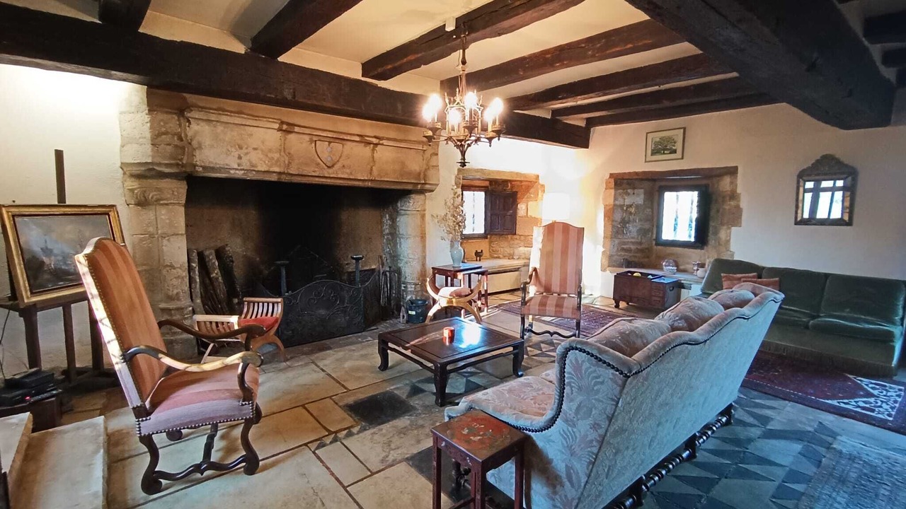 Photo of Livingroom in Cherves-Chatelars