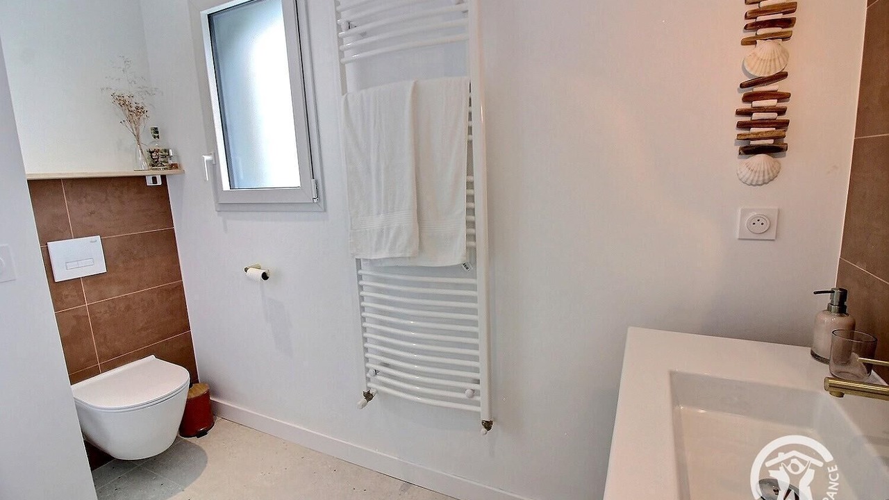 Photo of Bathroom in Binic-Etables-sur-Mer