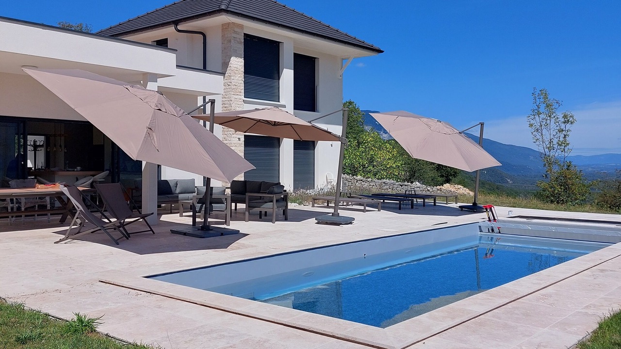 Photo of Outdoor in Conjux