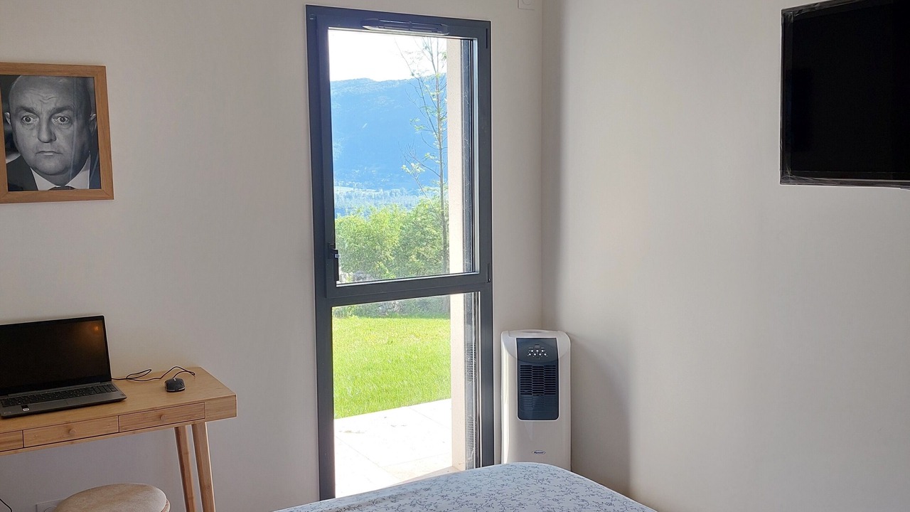 Photo of Bedroom in Conjux