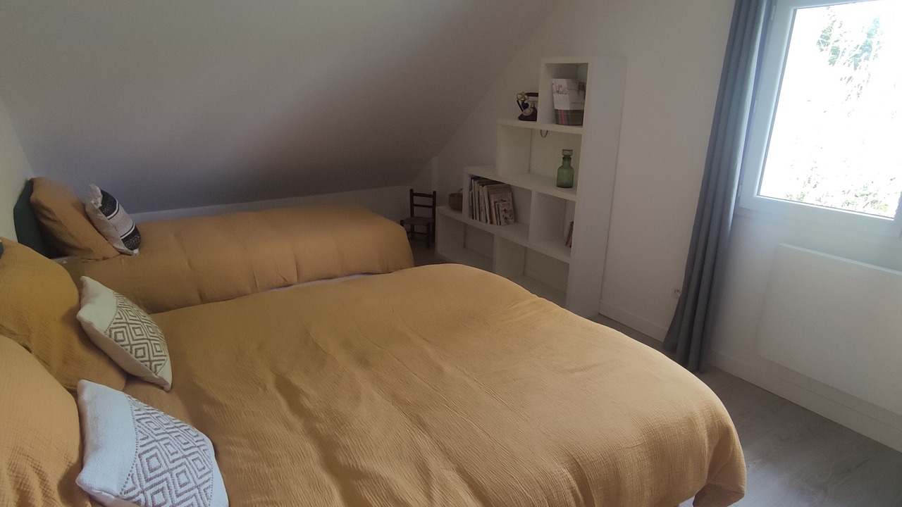 Photo of Bedroom in Lanobre