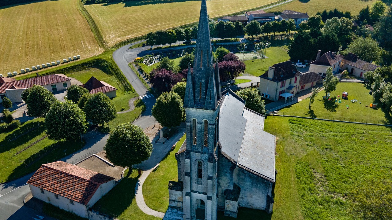Photo of Outdoor in Eyliac