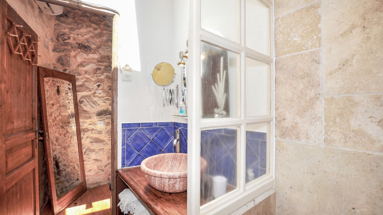 Photo of Bathroom in Assignan