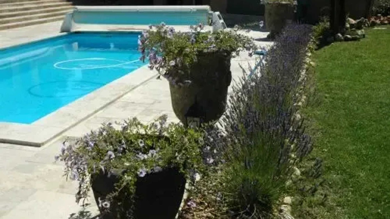 Photo of Outdoor in Regusse