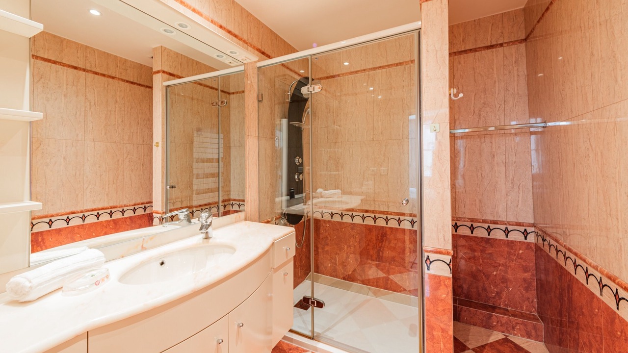 Photo of Bathroom in City-Centre - Petite France