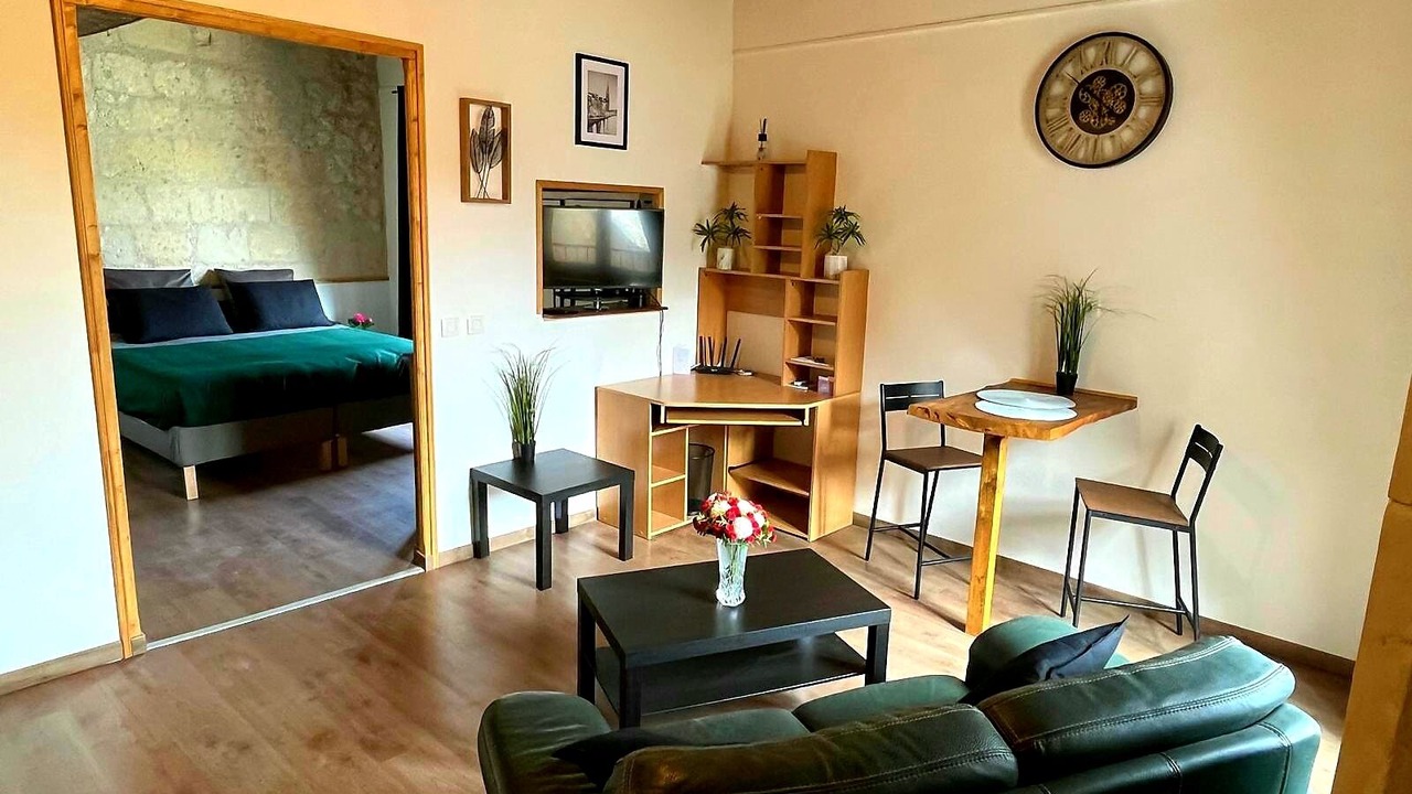 Photo of Bedroom in Les Roches-l'Eveque