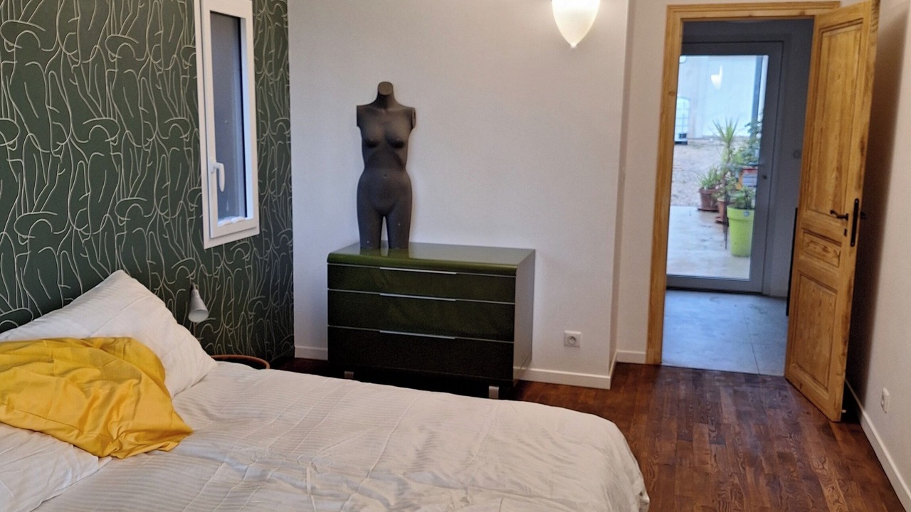 Photo of Bedroom in Taulignan