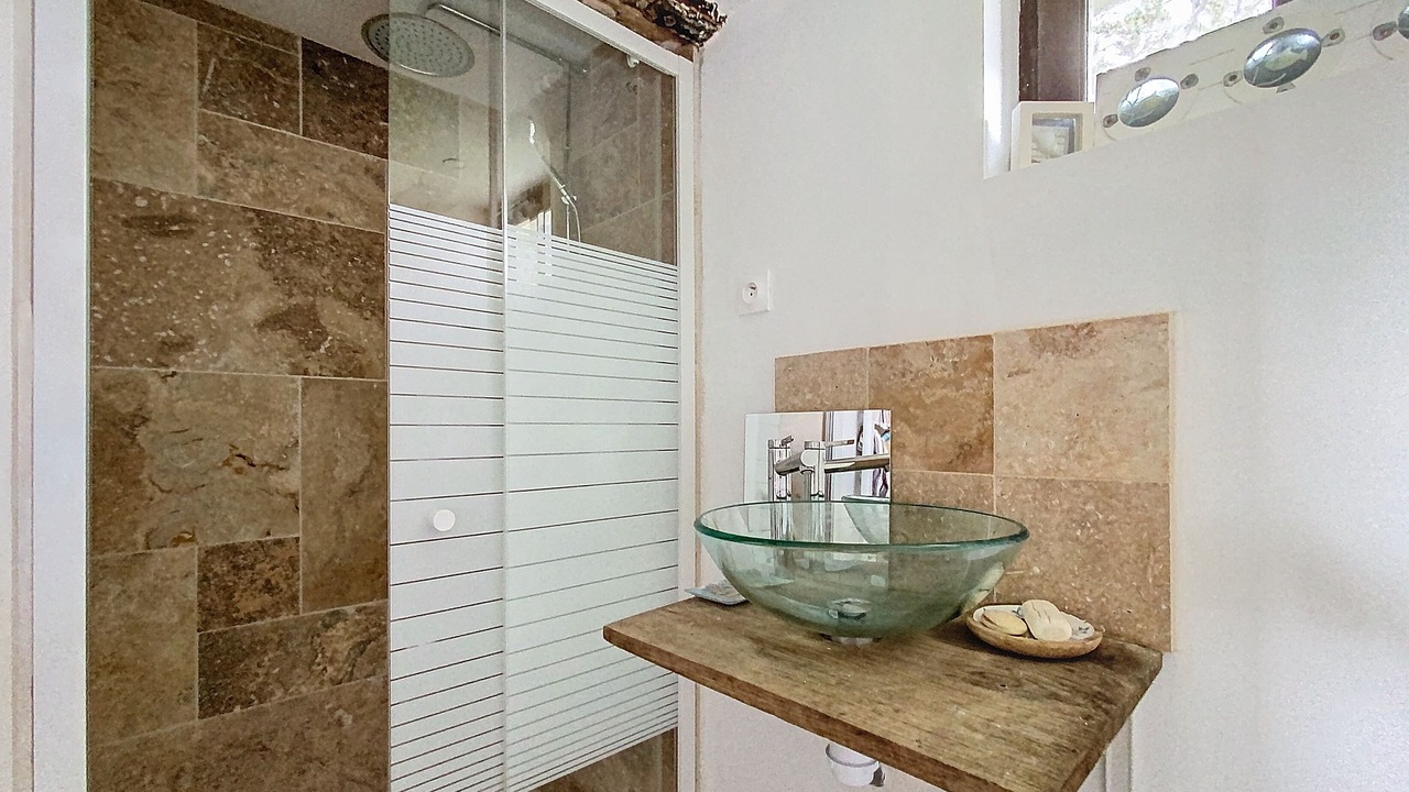 Photo of Bathroom in Plasnes