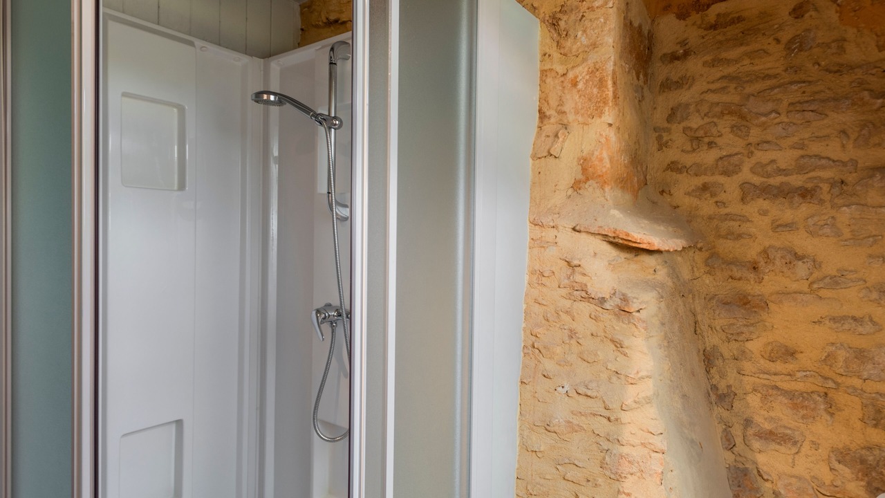 Photo of Bathroom in Montcabrier