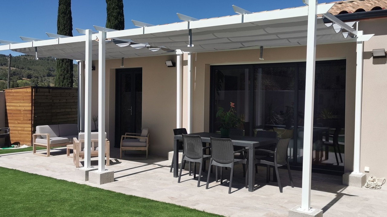 Photo of Outdoor in Cruzy