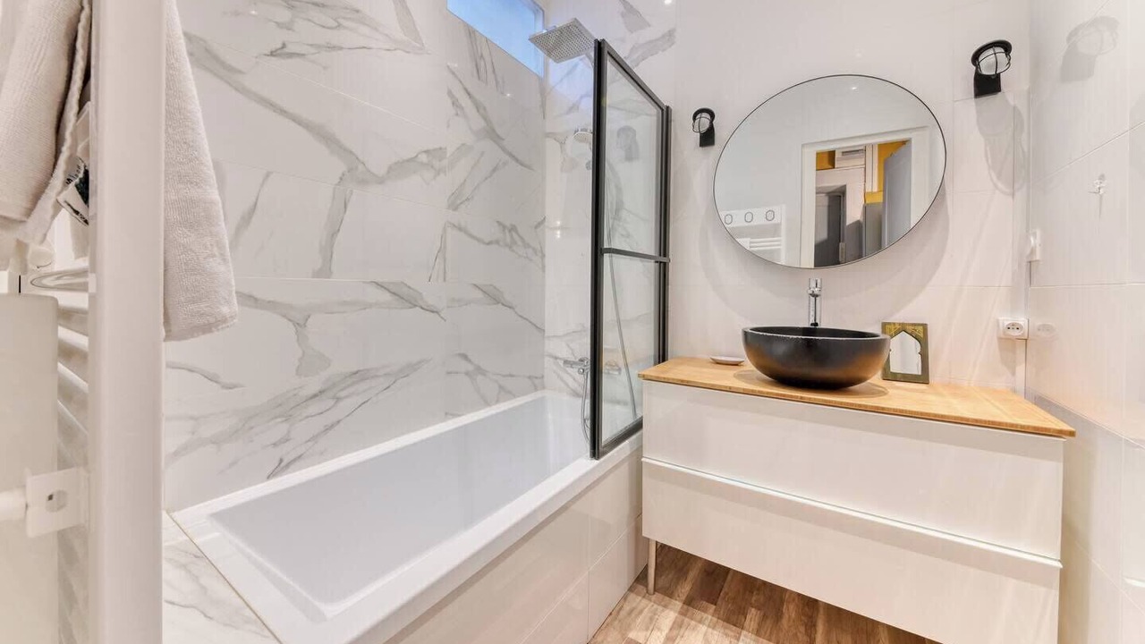 Photo of Bathroom in Charpennes - Charmettes
