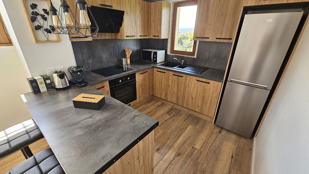 Photo of Kitchen in Cranves-Sales