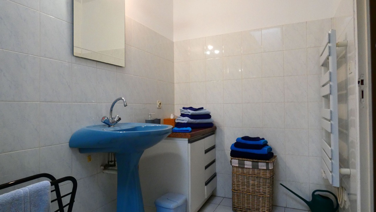 Photo of Bathroom in Saint-Hilaire-sur-Yerre