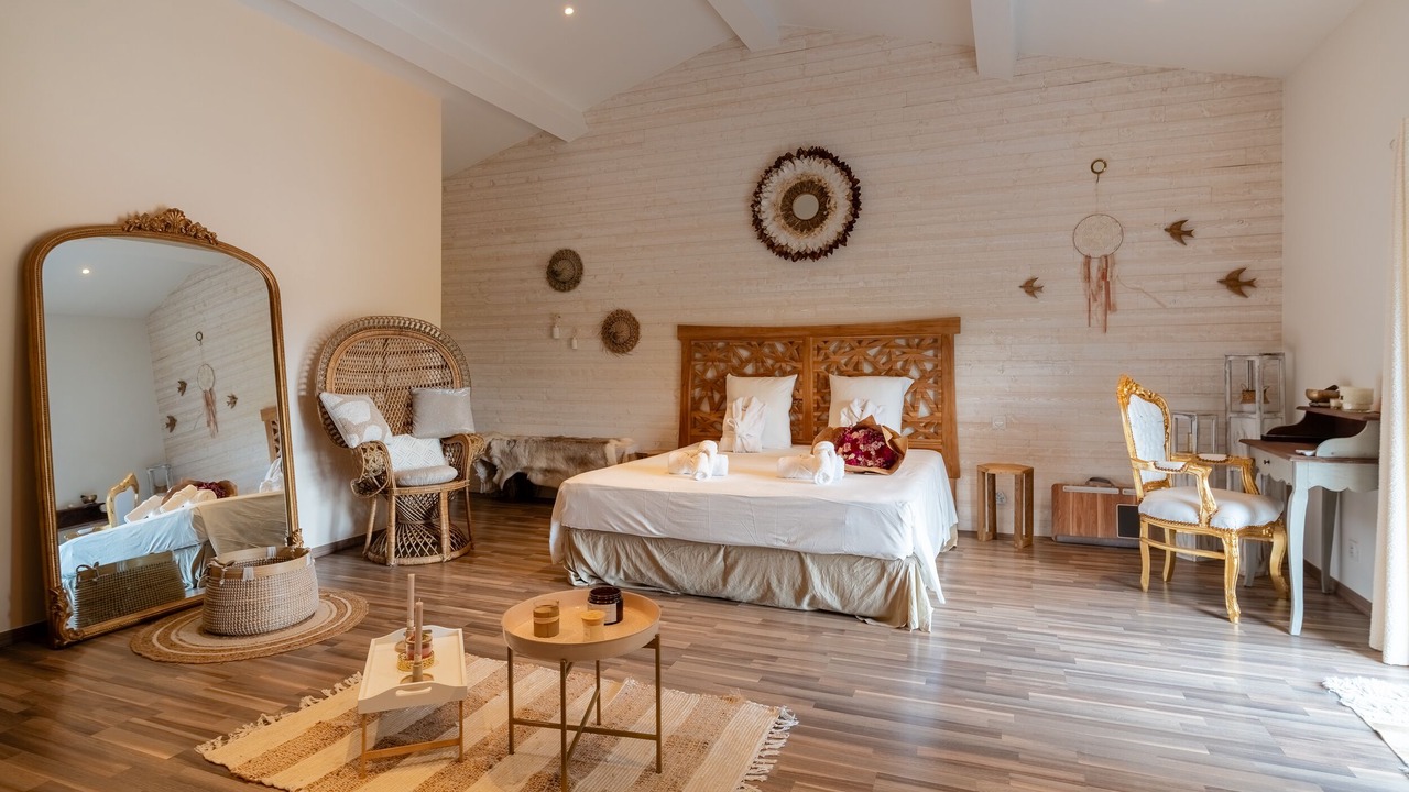 Photo of Bedroom in Camelas