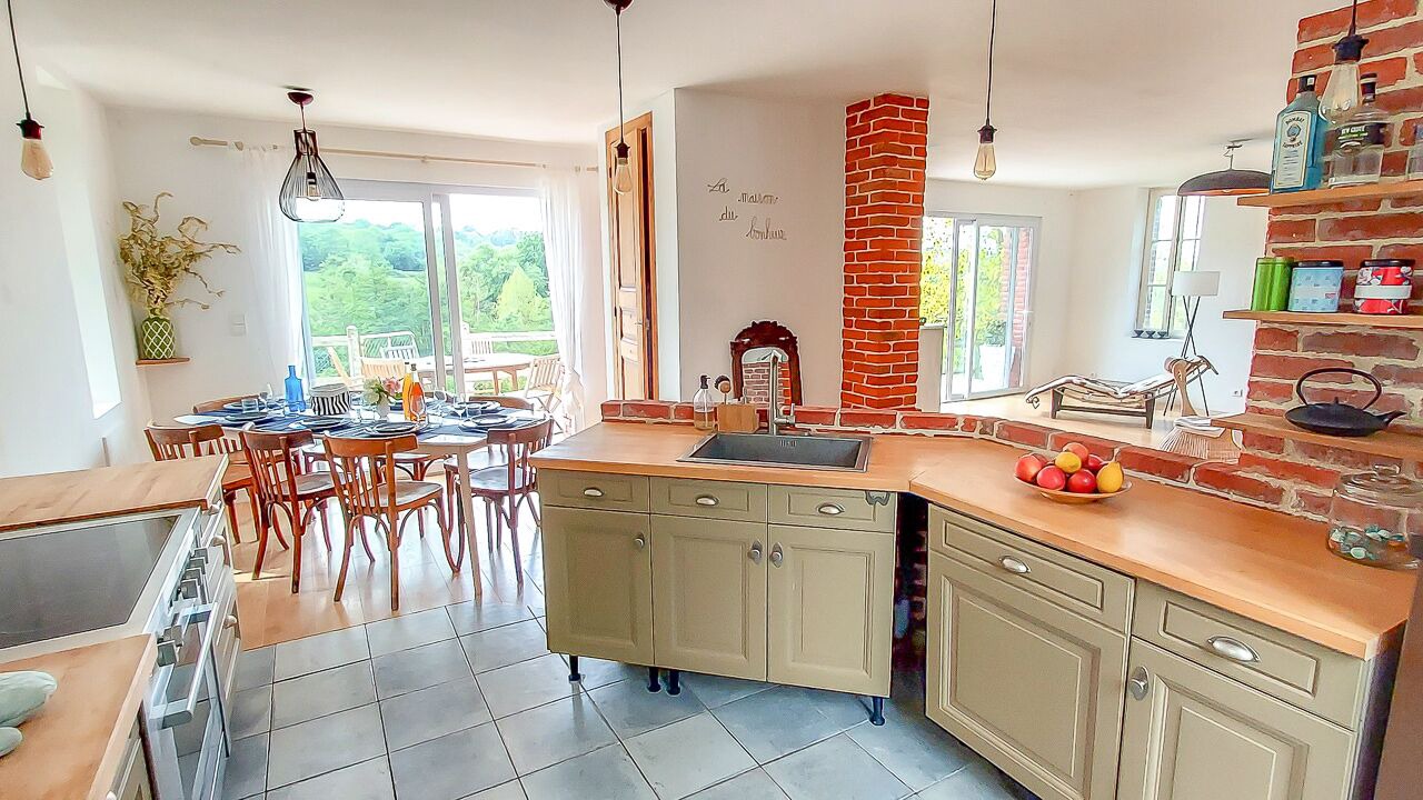 Photo of Kitchen in Saint-Leger-Dubosq
